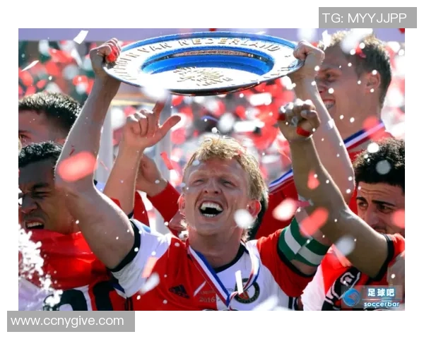 广东足球球星崛起之路：从草根到顶级联赛的辉煌历程