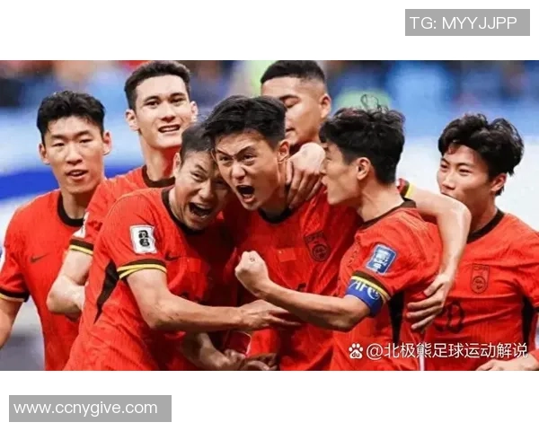 足球星连线：探索全球顶级球员合作与竞技的背后故事及精彩瞬间